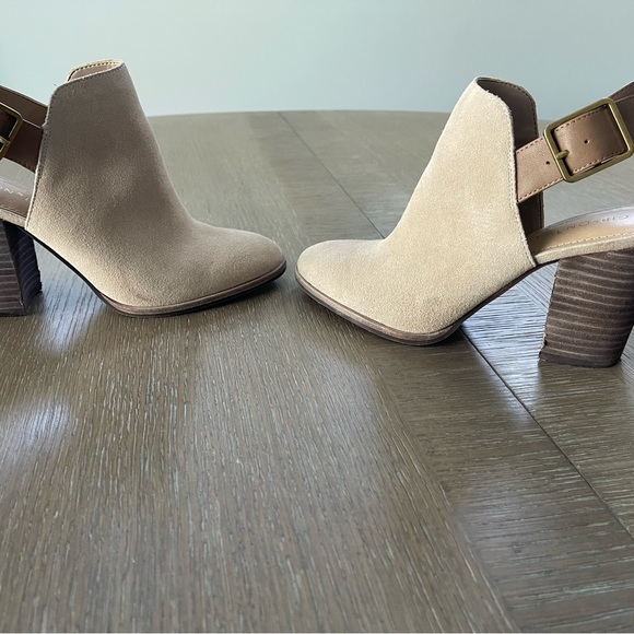 Gibson & Latimer Suede Slingback Size 7 - Picture 5 of 7